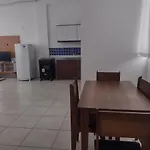Apartamento mobiliado a 30 metros da praia en centro Balneario Camboriu